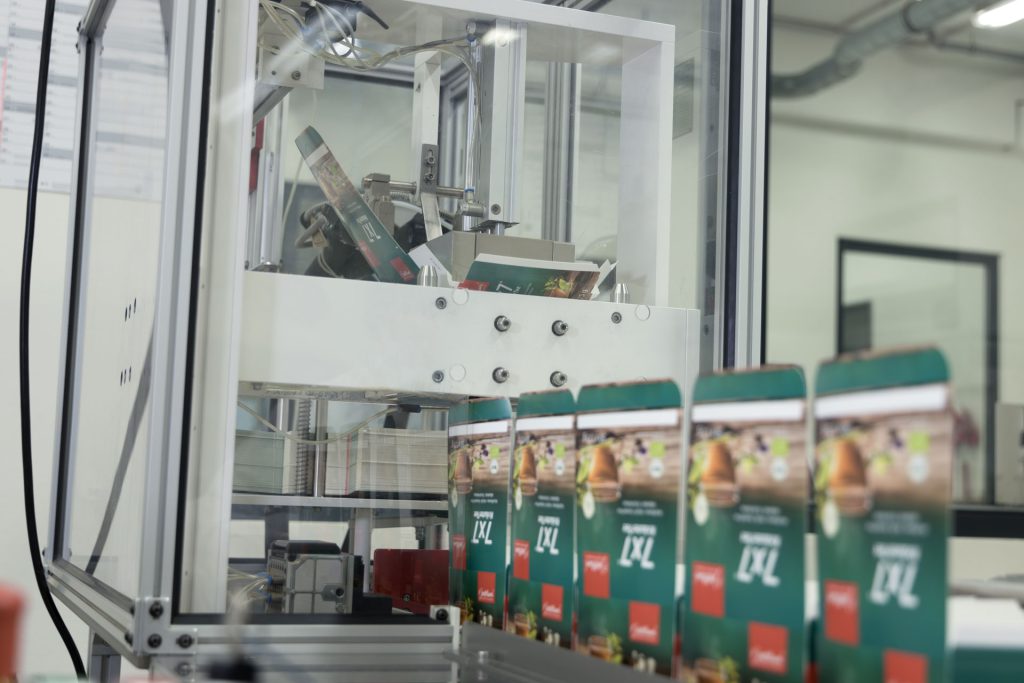 Jentschura Verpackungen in der Druckmaschine