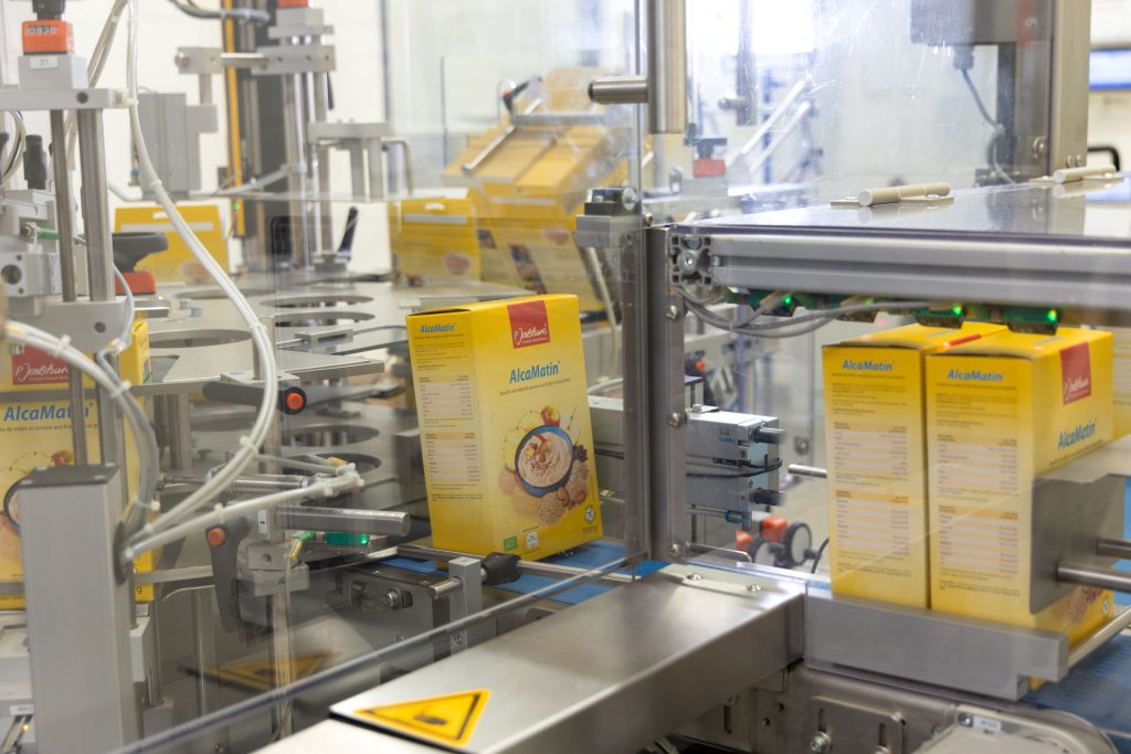 Jentschura Verpackungen in der Druckmaschine.